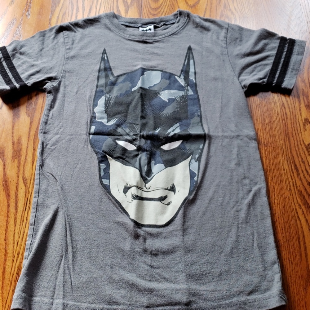 Batman tee